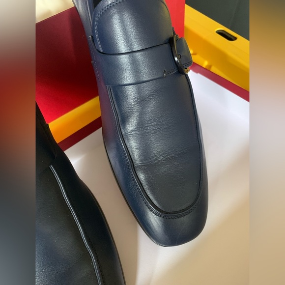 SALVATORE FERRAGAMO - Picture 5 of 12